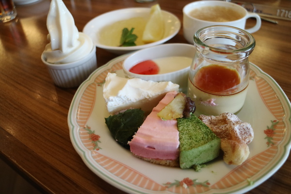 ママ寛ぐ!スイートルームでおしゃべりプラン☆ホテルコンコルド浜松 ママ寛ぐ!スイートルームでおしゃべりプラン☆ホテルコンコルド浜松