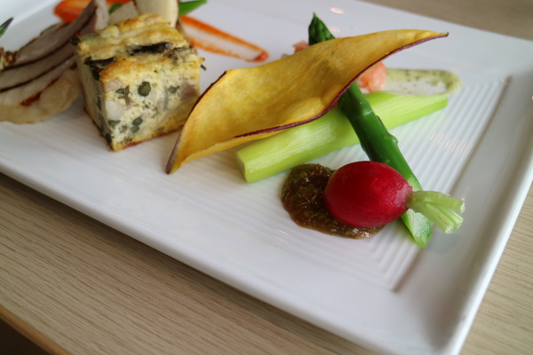 くらすわさんでランチ☆養命酒プロデュースのレストラン♪ くらすわさんでランチ☆養命酒プロデュースのレストラン♪