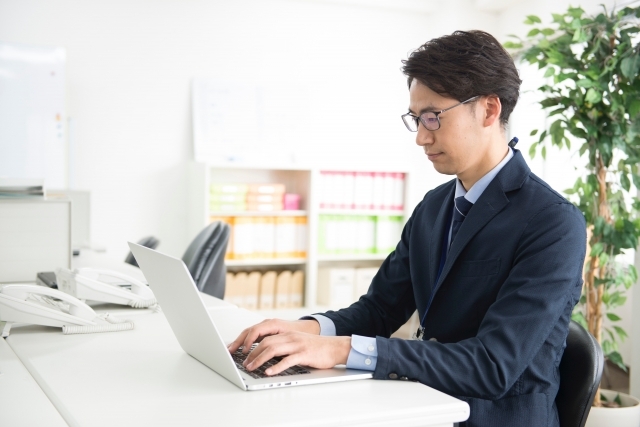 【就活中の学生諸君!】内定もらったら入社前までに、パソコンスキルをマスターしよう! 【就活中の学生諸君!】内定もらったら入社前までに、パソコンスキルをマスターしよう!