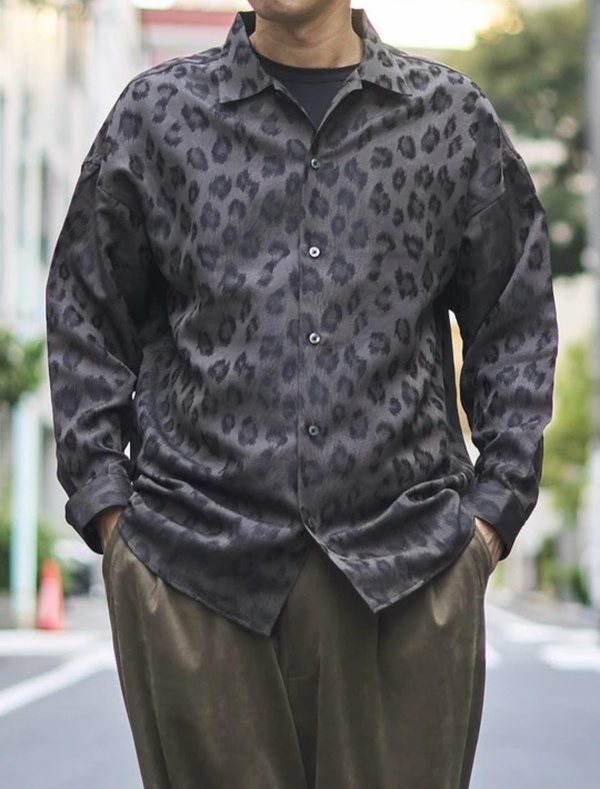 FENRIR レオパード柄オープンカラーシャツ FENRIR レオパード柄オープンカラーシャツ