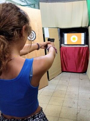 お子さまの夏休みに初ガンシューティング、10禁サバゲーを体験してみませんか? お子さまの夏休みに初ガンシューティング、10禁サバゲーを体験してみませんか?