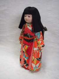 敬老の日の贈り物・・・木目込み人形「着物リフォーム市松人形」