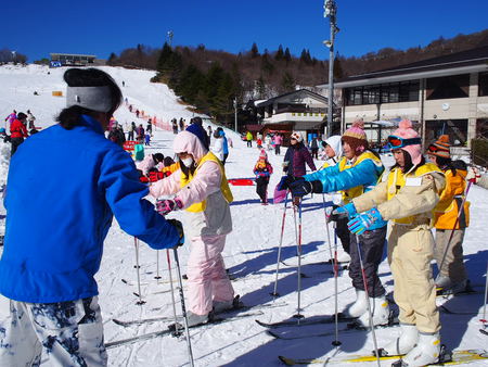 【佐久間町】 スキー教室開催！ 今年は上達が早かったかな！？　
