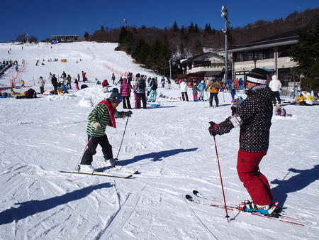【佐久間町】 スキー教室開催！ 今年は上達が早かったかな！？　