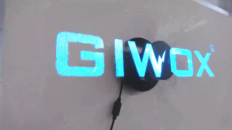 3Dホログラム｜回転式LEDファン（動画） | ☆もきゅもきゅもみゅーん