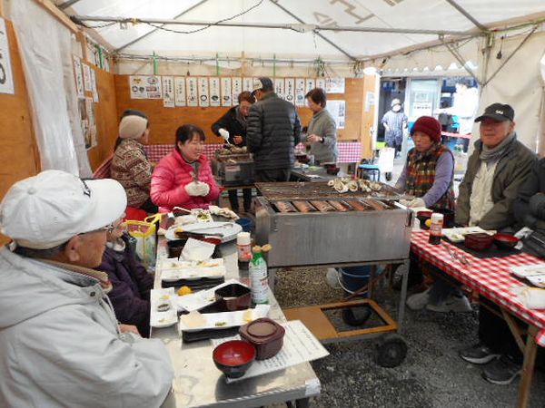 浜名湖産新居の牡蠣プリ丸で、「口の中に広がる味の満ち引き」を体感! 浜名湖産新居の牡蠣プリ丸で、「口の中に広がる味の満ち引き」を体感!