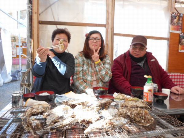 海湖館牡蠣小屋・お客様との出会いに感謝! 海湖館牡蠣小屋・お客様との出会いに感謝!