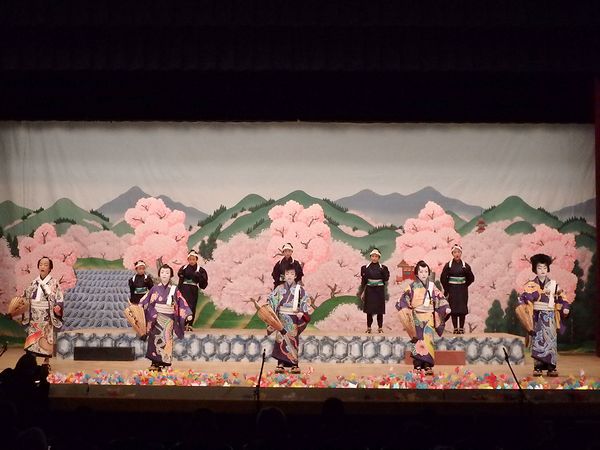 「弁天娘女男白浪 稲瀬川勢揃の場」役者さん紹介 「弁天娘女男白浪 稲瀬川勢揃の場」役者さん紹介