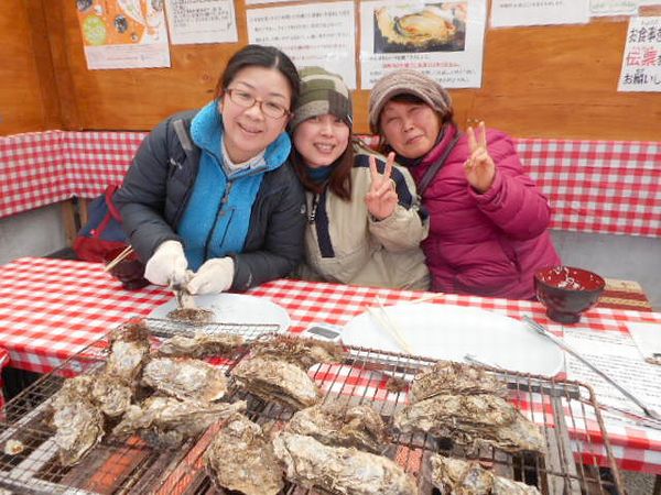 今シーズンの海湖館牡蠣小屋は楽しいよ! 今シーズンの海湖館牡蠣小屋は楽しいよ!
