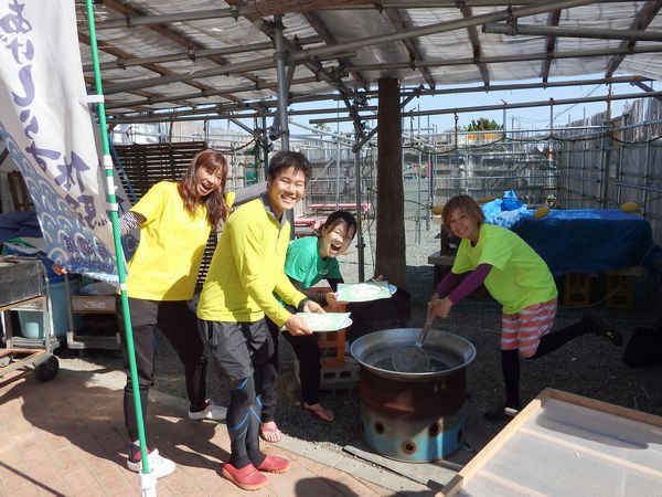 自分で作ると更に美味しいよ!釜揚げしらす丼 海湖館きらく市食堂 「しらす釜揚げ体験」 自分で作ると更に美味しいよ!釜揚げしらす丼 海湖館きらく市食堂 「しらす釜揚げ体験」