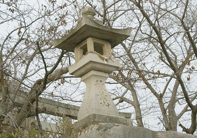 西ヶ崎の秋葉山常夜燈