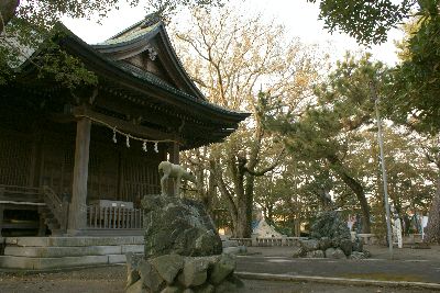 神域の春日神社