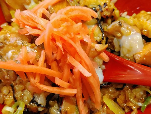 「おんたま炭火やきとり丼」実食!byすき家 「おんたま炭火やきとり丼」実食!byすき家