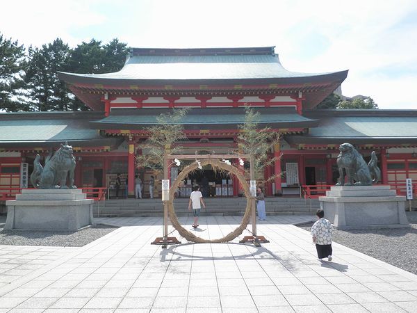 五社神社「茅の輪くぐり」で息災に! 五社神社「茅の輪くぐり」で息災に!