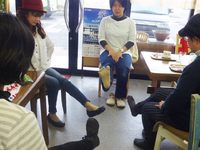 足の指でジャンケンポン！ 2017/03/22 14:11:24