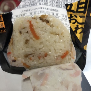 五目おこわおにぎり