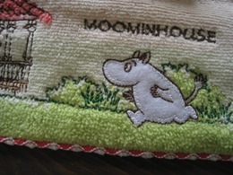 ムーミン刺繍タオル