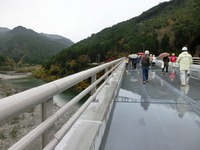 アスファルト舗装前の新々原田橋