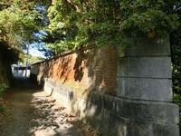 レンガ塀