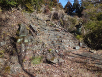 光明山遺跡の石段