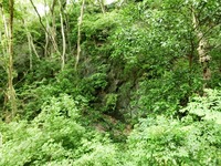 石切り場跡