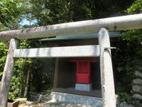 屋敷神