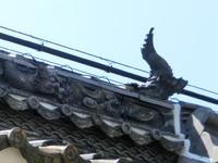 蓮覚寺山門の屋根