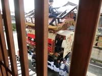 千本格子越しの砂町屋台