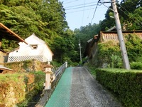 坂下の石畳