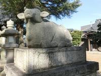 天神社の臥牛