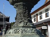 大燈籠の「龍」