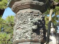 大燈籠の「龍」
