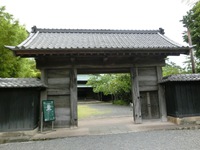 薬医門