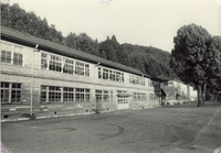 旧「山香小学校」