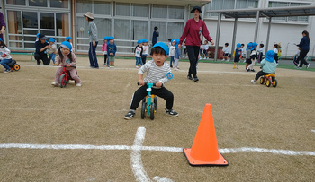 速い速い！ストライダー！