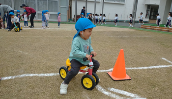 速い速い！ストライダー！