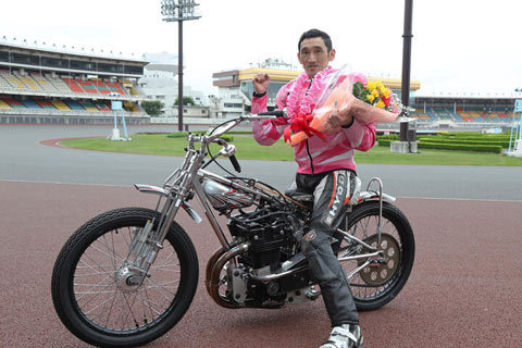 伊藤信夫選手。13年ぶりSG制覇心より祝福申し上げます。