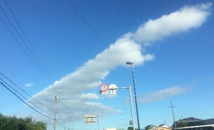 朝の雲