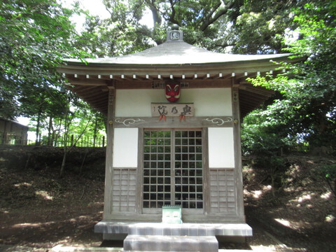 平口のお不動さんと万葉の森