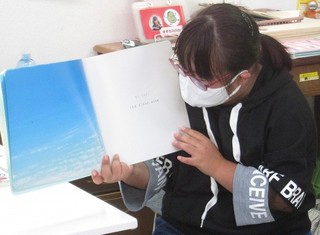 読み聞かせ