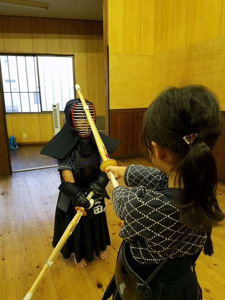 正面 左右面の打ち方 L 文武館