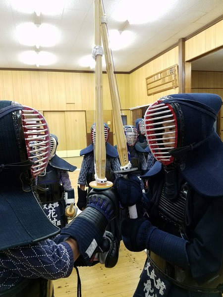 鍔迫り合いのお稽古しました L 文武館