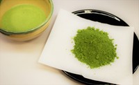 薄茶 松の白