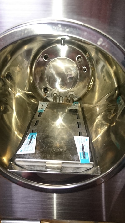 高圧蒸気滅菌用化学的インジケーター!