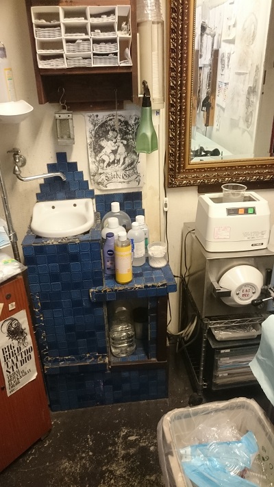 BIG BIRD TATTOO STUDIO!