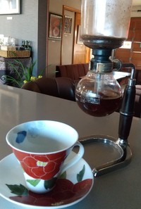 お正月のモーニングコーヒー☕
… 2021/01/02 11:27:03
