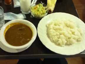 カレーを食べにいく