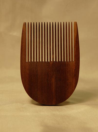 イスノキの櫛（丸型）