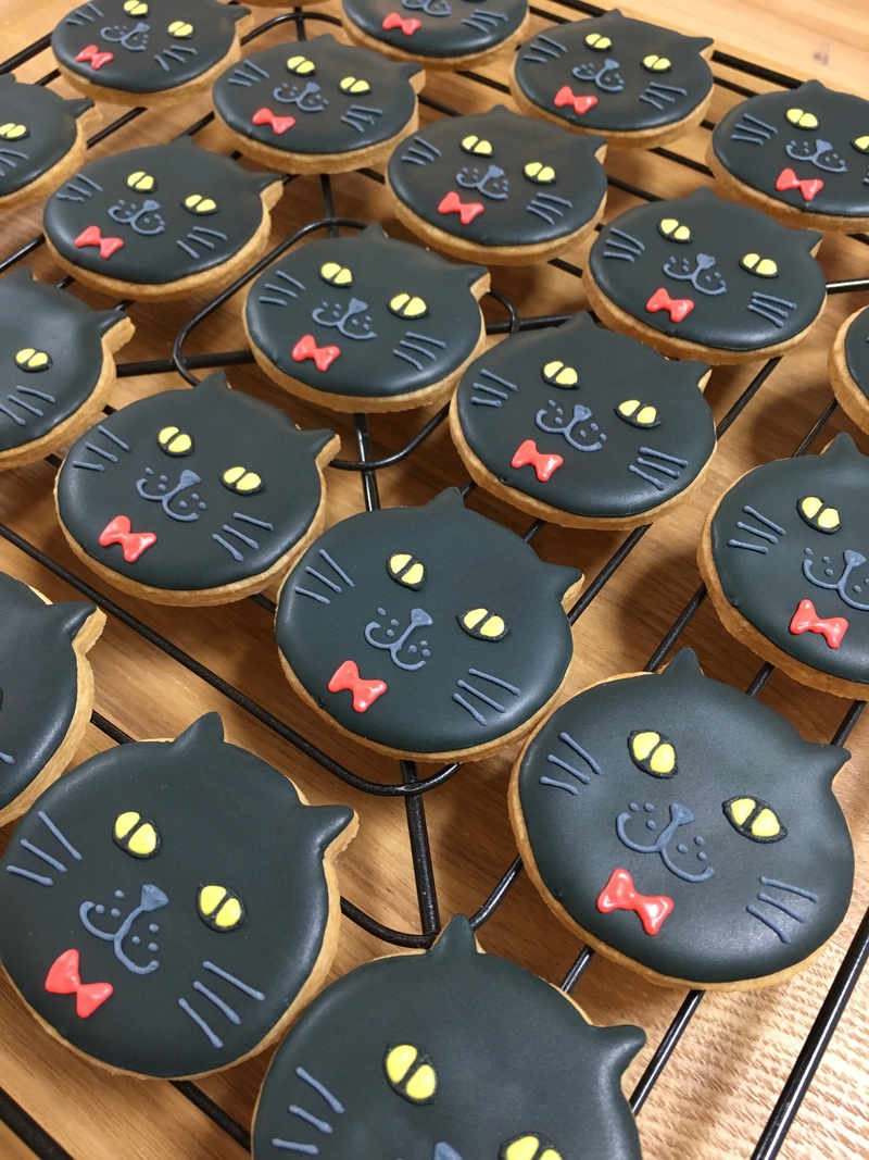 黒猫のプチギフトクッキー