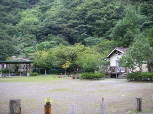 吉川キャンプ場　カワセミの里